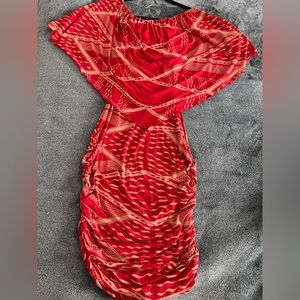 Missing Polynesia fitted dress- perfect for the holidays!